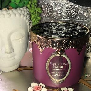 Bath and Bodyworks Everlasting magic three wick candle Metal crown lid